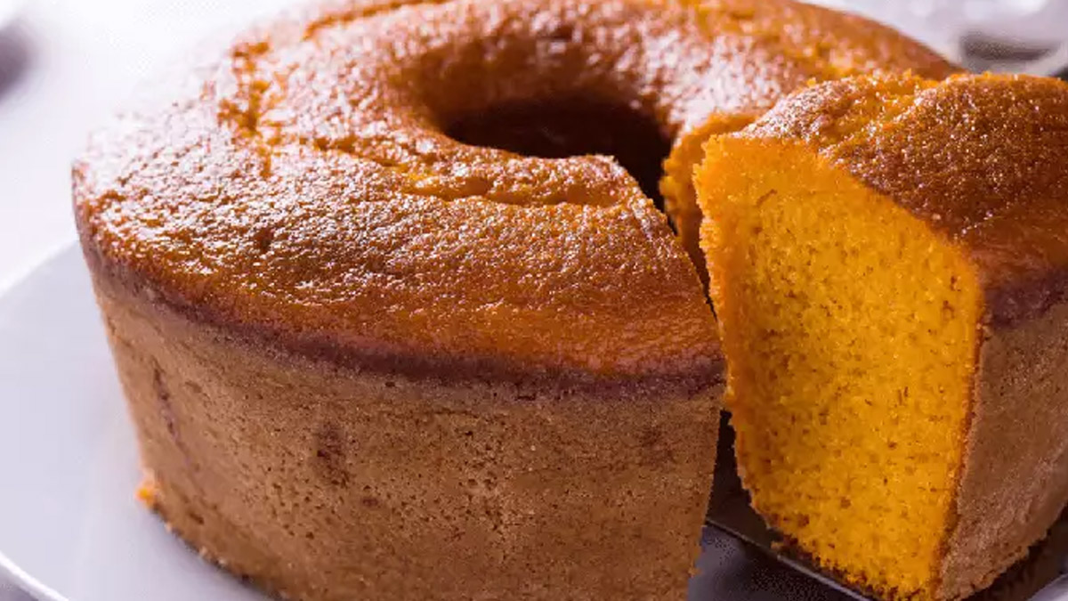 Receita de Bolo de Cenoura Fit Macio e Sem Açúcar Refinado!